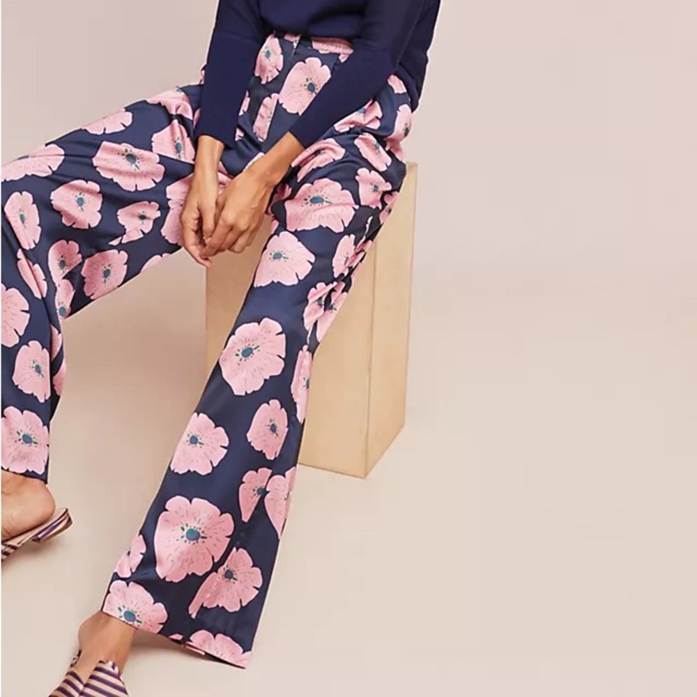 Bouquet Wide-Leg Pants
Child of the Universe large new